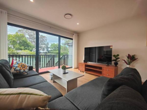 Brand new settled beautiful house，near shops